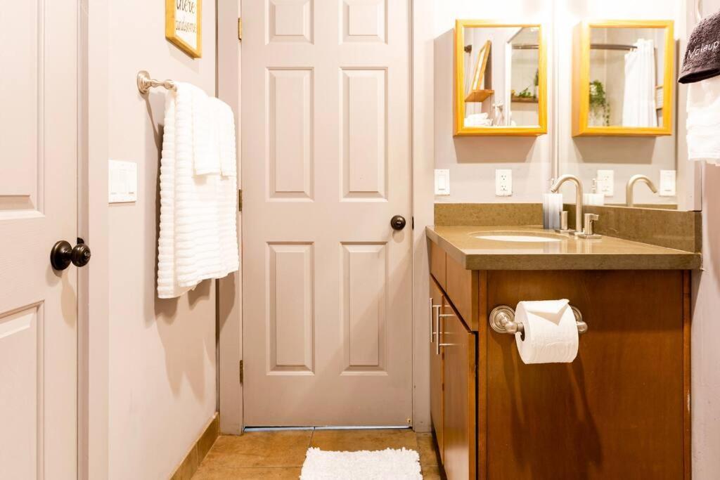 2Br Home W Parking Downtown Charm In Full Bloom! Tucson Exteriér fotografie